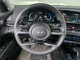 2025 Hyundai Avante VII Рестайлинг, чёрный, 2150000 рублей, вид 5
