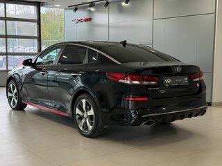 2020 Kia Optima IV Рестайлинг, чёрный, 2177000 рублей, вид 4