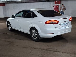 2014 Ford Mondeo IV Рестайлинг, белый, 400000 рублей, вид 4