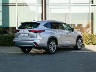 2025 Toyota Highlander IV (XU70), серый, 4900000 рублей, вид 2
