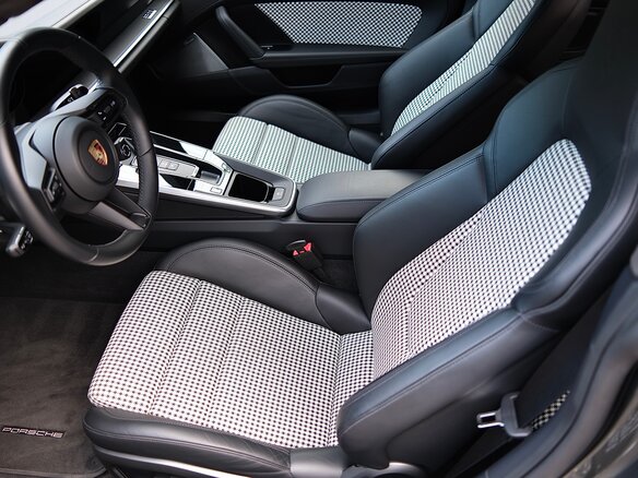 2023 Porsche 911 Turbo S VIII (992), серый, 26900000 рублей - вид 11