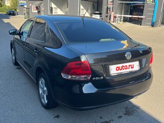 2015 Volkswagen Polo V, чёрный, 780000 рублей, вид 5