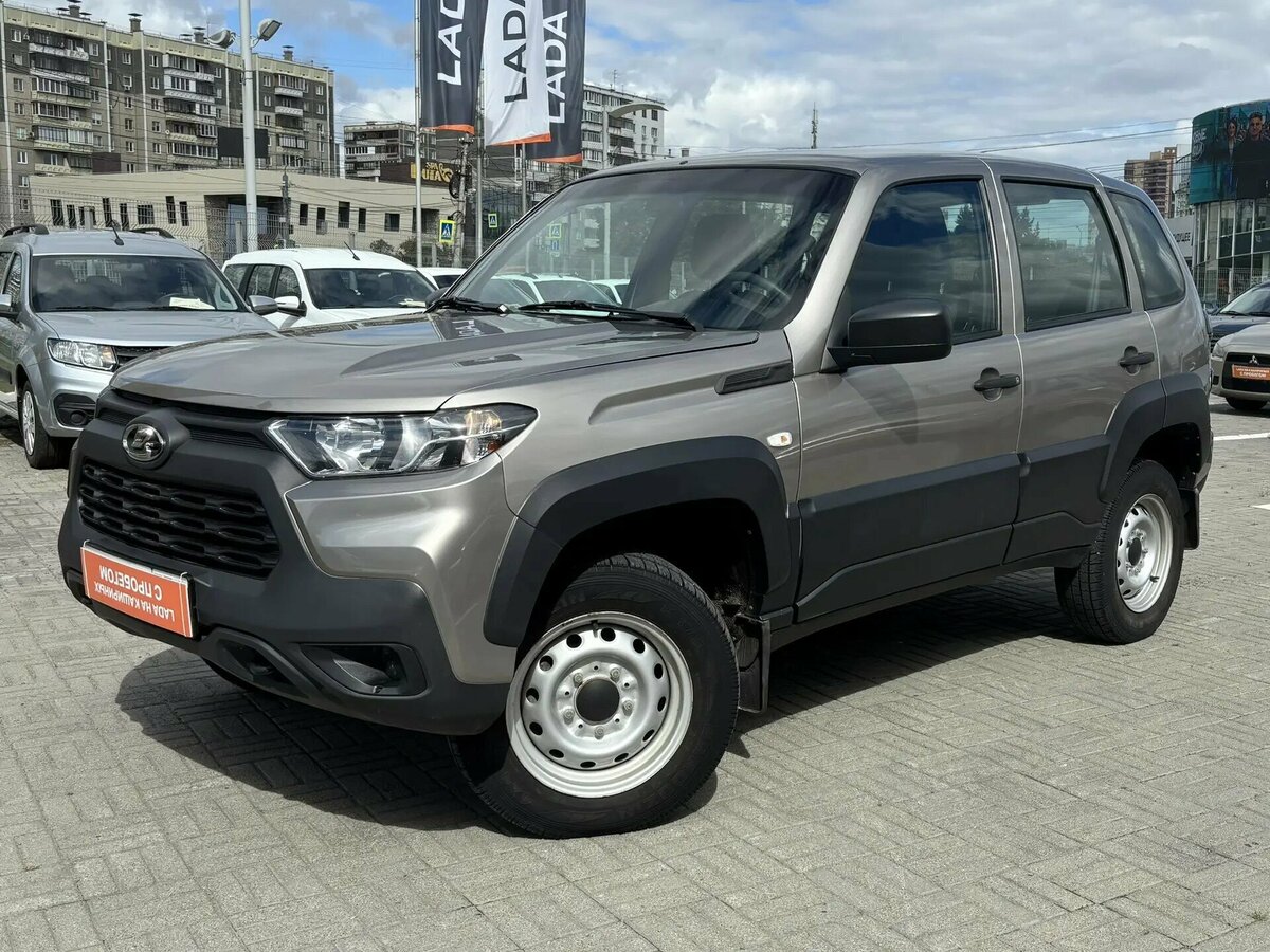 Открыть фотографии: Lada (ВАЗ) Niva Travel I