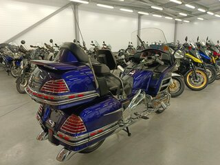 2003 Honda GL 1800 Gold Wing, синий, 950000 рублей, вид 3
