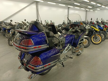 2003 Honda GL 1800 Gold Wing, синий, 950000 рублей, вид 3