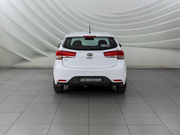 2015 Kia Rio 6-speed III, белый, 1268000 рублей - вид 5
