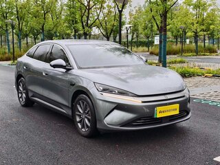 2026 BYD Qin L, серый, 3377700 рублей, вид 3
