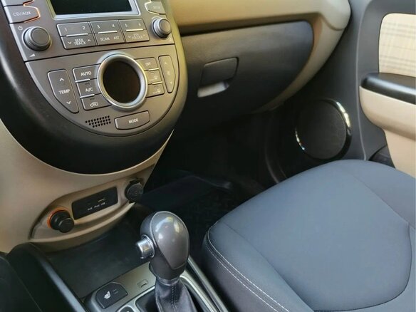 2012 Kia Soul I Рестайлинг, чёрный - вид 6