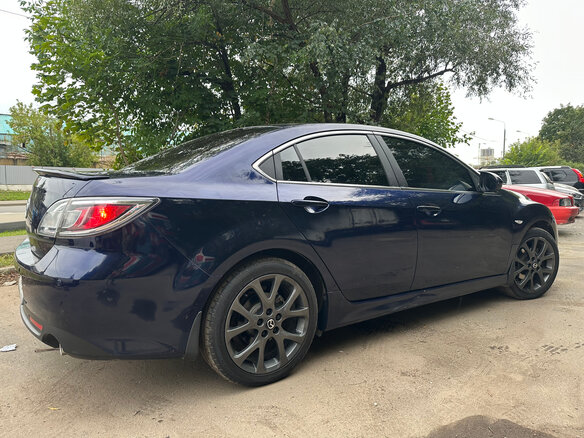 2010 Mazda 6 II (GH) Рестайлинг, синий, 840000 рублей - вид 2