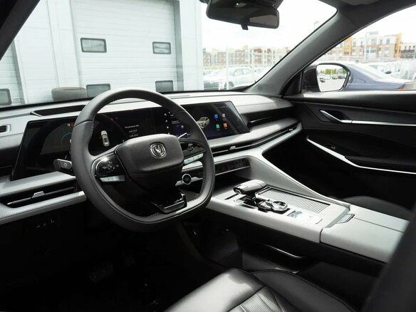 2025 Changan CS75 Plus III, белый - вид 11