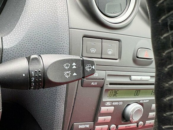 2007 Ford Fiesta Mk5, чёрный - вид 11