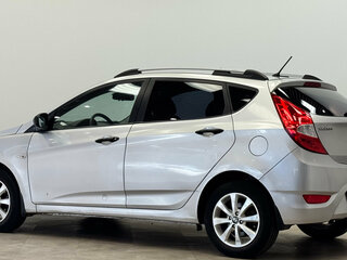 2012 Hyundai Solaris I, серебристый, 470000 рублей, вид 3