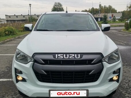 2021 Isuzu D-Max III, белый, 2800000 рублей, вид 4