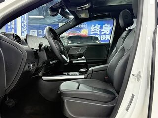 2022 Mercedes-Benz GLA 180 II (H247), белый, 2430000 рублей, вид 5