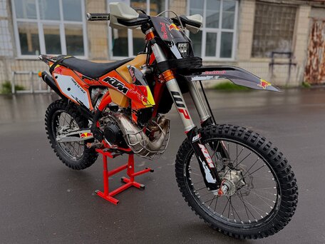 2023 KTM 250 EXC, оранжевый, 599000 рублей, вид 3