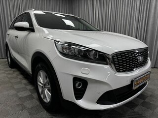 2019 Kia Sorento III Prime Рестайлинг, белый, 2690000 рублей, вид 3