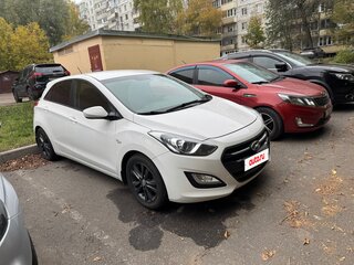 2012 Hyundai i30 II, белый, 995000 рублей, вид 1