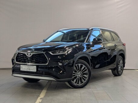 Toyota Highlander IV (XU70)