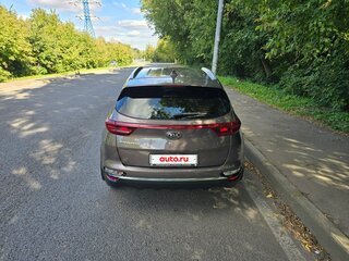 2019 Kia Sportage IV Рестайлинг, коричневый, 2320000 рублей, вид 4