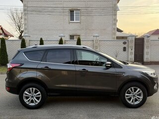 2017 Ford Kuga II Рестайлинг, серый, 1520000 рублей, вид 4