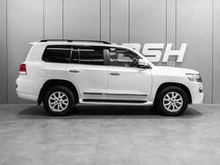 2016 Toyota Land Cruiser 200 Series Рестайлинг 2, белый, 5250000 рублей, вид 5