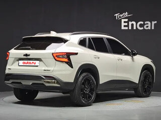 2025 Chevrolet Trax II, белый, 1700000 рублей, вид 3