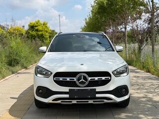 2022 Mercedes-Benz GLA 180 II (H247), белый, 2550000 рублей, вид 2