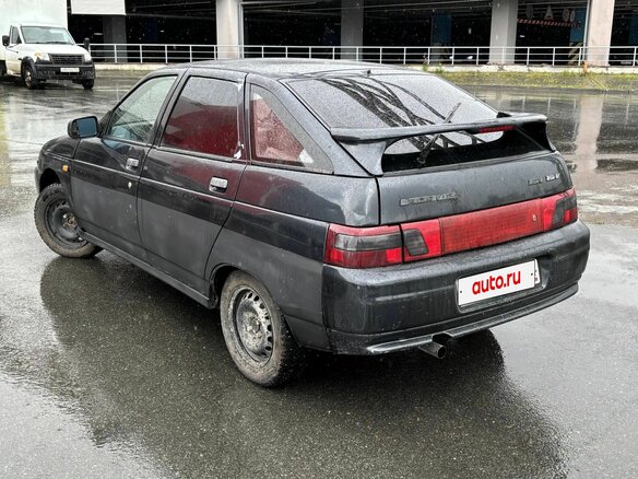 2005 Lada (ВАЗ) 2112, чёрный, 100000 рублей - вид 3
