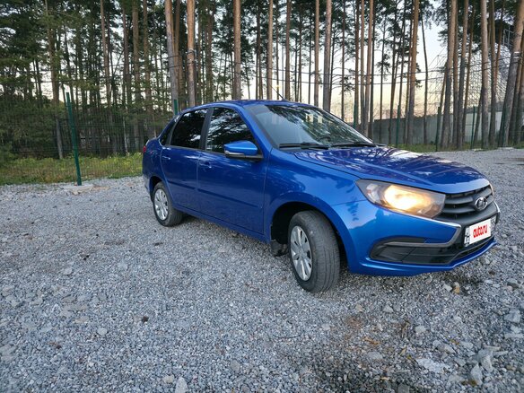 2020 Lada (ВАЗ) Granta I Рестайлинг, синий, 730000 рублей - вид 3