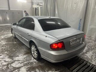 2007 Hyundai Sonata ТагАЗ IV (EF) Рестайлинг, серебристый, 380000 рублей, вид 4