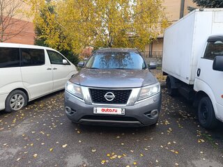 2015 Nissan Pathfinder IV, серый, 1850000 рублей, вид 1