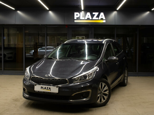 2018 Kia Ceed II Рестайлинг, серый