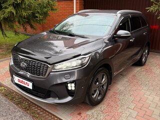 2019 Kia Sorento III Prime Рестайлинг, серый, 2750000 рублей, вид 1