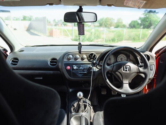 2001 Honda Integra IV, оранжевый, 800000 рублей - вид 5