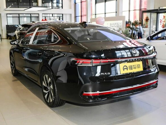 2026 Volkswagen Passat (North America and China) II (China Market) Рестайлинг, чёрный, 3560000 рублей - вид 3