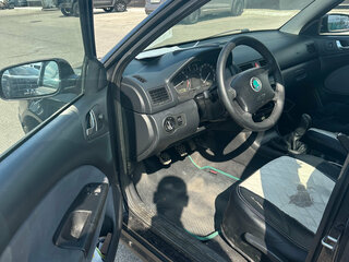 2006 Skoda Octavia I (A4) Рестайлинг, чёрный, 275000 рублей, вид 4