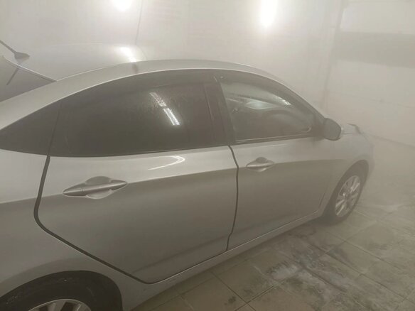 2012 Hyundai Solaris I, серый, 620000 рублей - вид 11