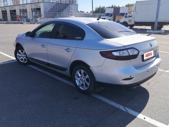 2013 Renault Fluence I Рестайлинг, серебристый, 670000 рублей - вид 5