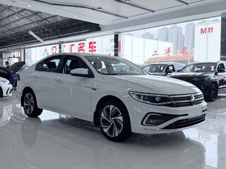 2023 Volkswagen Bora IV (China Market) Рестайлинг, белый, 1200000 рублей, вид 3