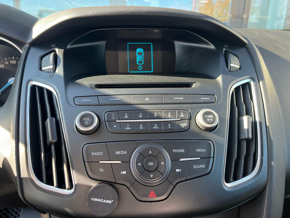 2018 Ford Focus III Рестайлинг, серебристый, 1190000 рублей - вид 16