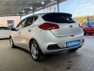 2014 Kia Ceed II, серебристый, 999000 рублей, вид 3