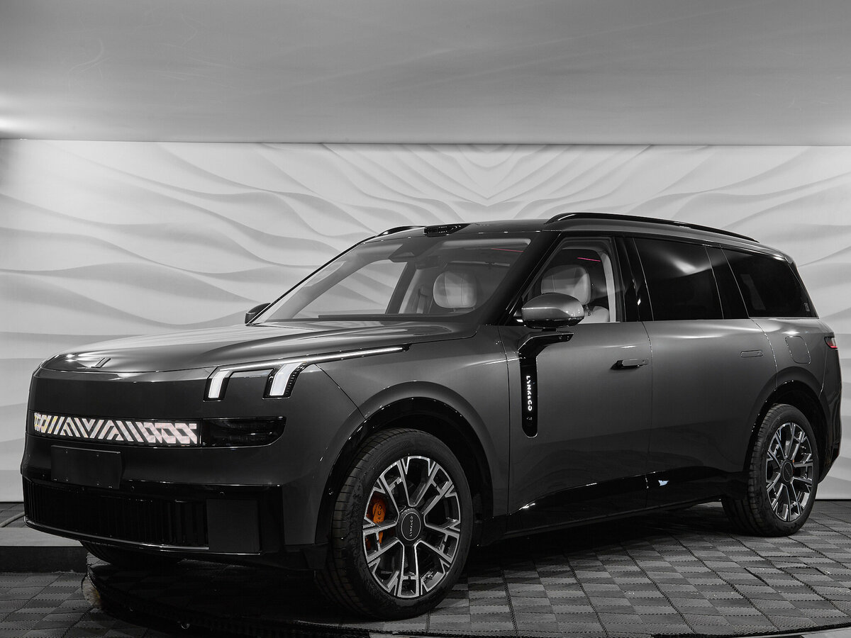 Открыть фотографии: Lynk & Co 900
