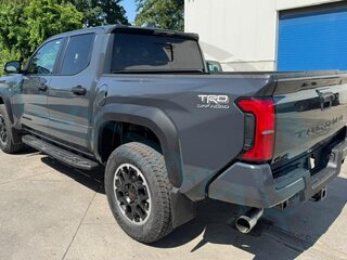 2026 Toyota Tacoma IV, серый, 10290000 рублей, вид 4