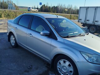 2008 Ford Focus II Рестайлинг, серебристый, 550000 рублей, вид 1