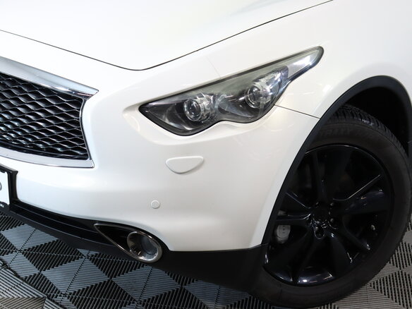 2013 Infiniti QX70, белый - вид 9
