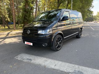 2011 Volkswagen Multivan T5 Рестайлинг, чёрный, 2600000 рублей, вид 1