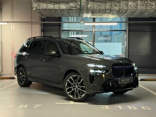 2026 BMW X7 40d I (G07) Рестайлинг, серый, 17790000 рублей, вид 3