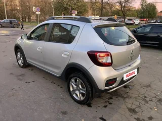 2020 Renault Sandero Stepway II Рестайлинг, серый, 1330000 рублей, вид 3