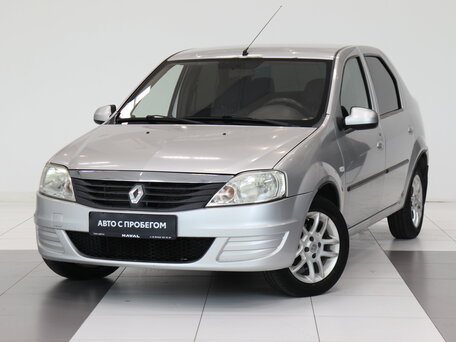 2013 Renault Logan I Рестайлинг, серебристый, 436000 рублей, вид 1