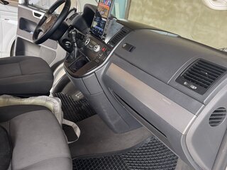 2007 Volkswagen Multivan T5, серебристый, 1910000 рублей, вид 3